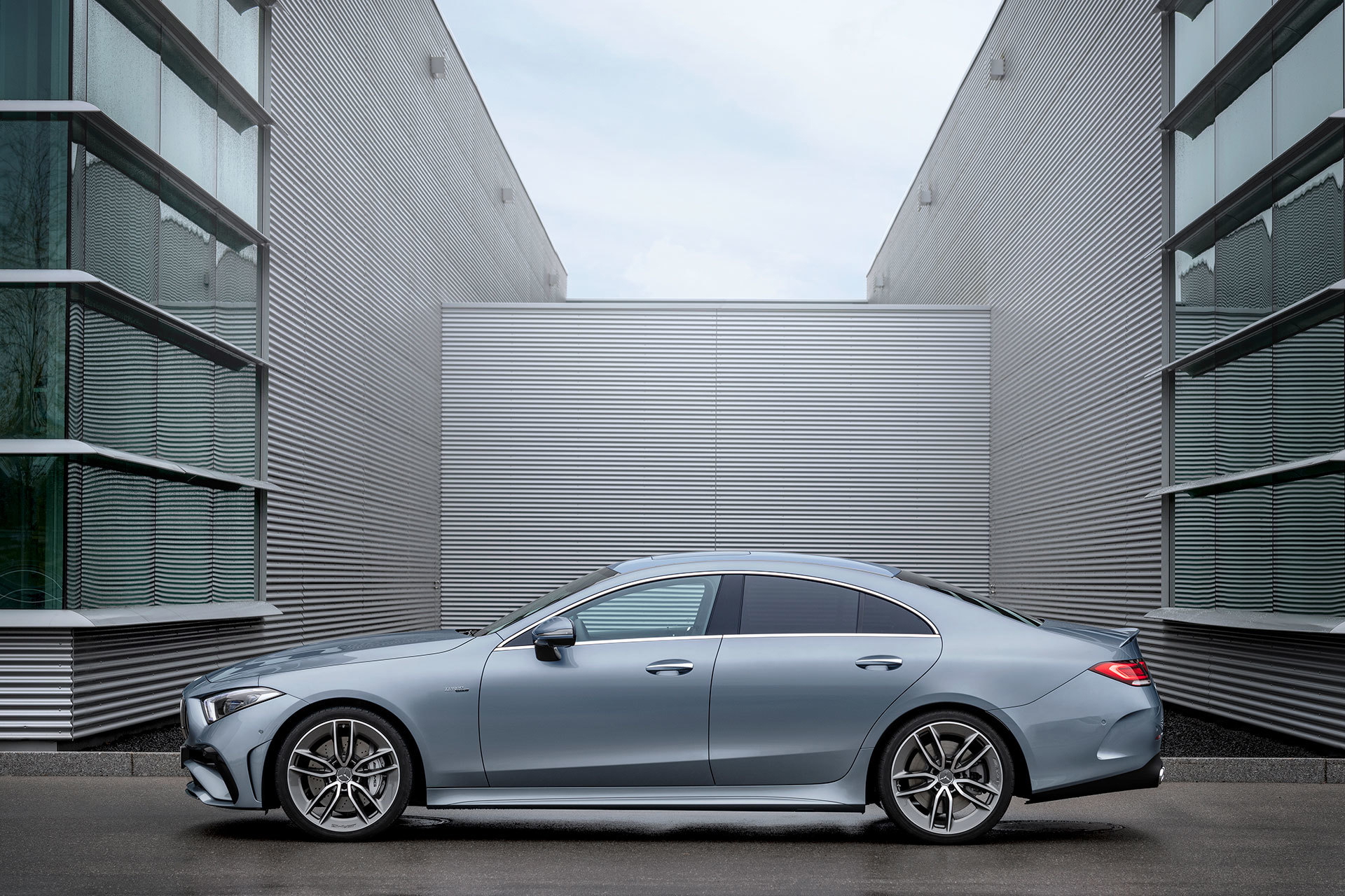 Mercedes Amg Cls 53 4matic 2021 Gris Azul Claro Costa Azul 13