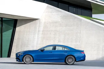 Mercedes Cls Coupe 2021 Azul Amg Line 22