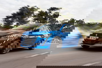 Peugeot E 208 Oferta Moves 0421 Exterior 02