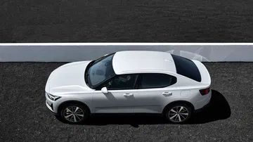 Polestar 2 Versiones Acceso 11