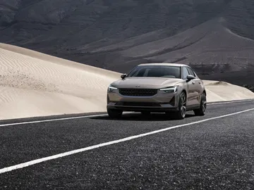 Polestar 2 Versiones Acceso 12