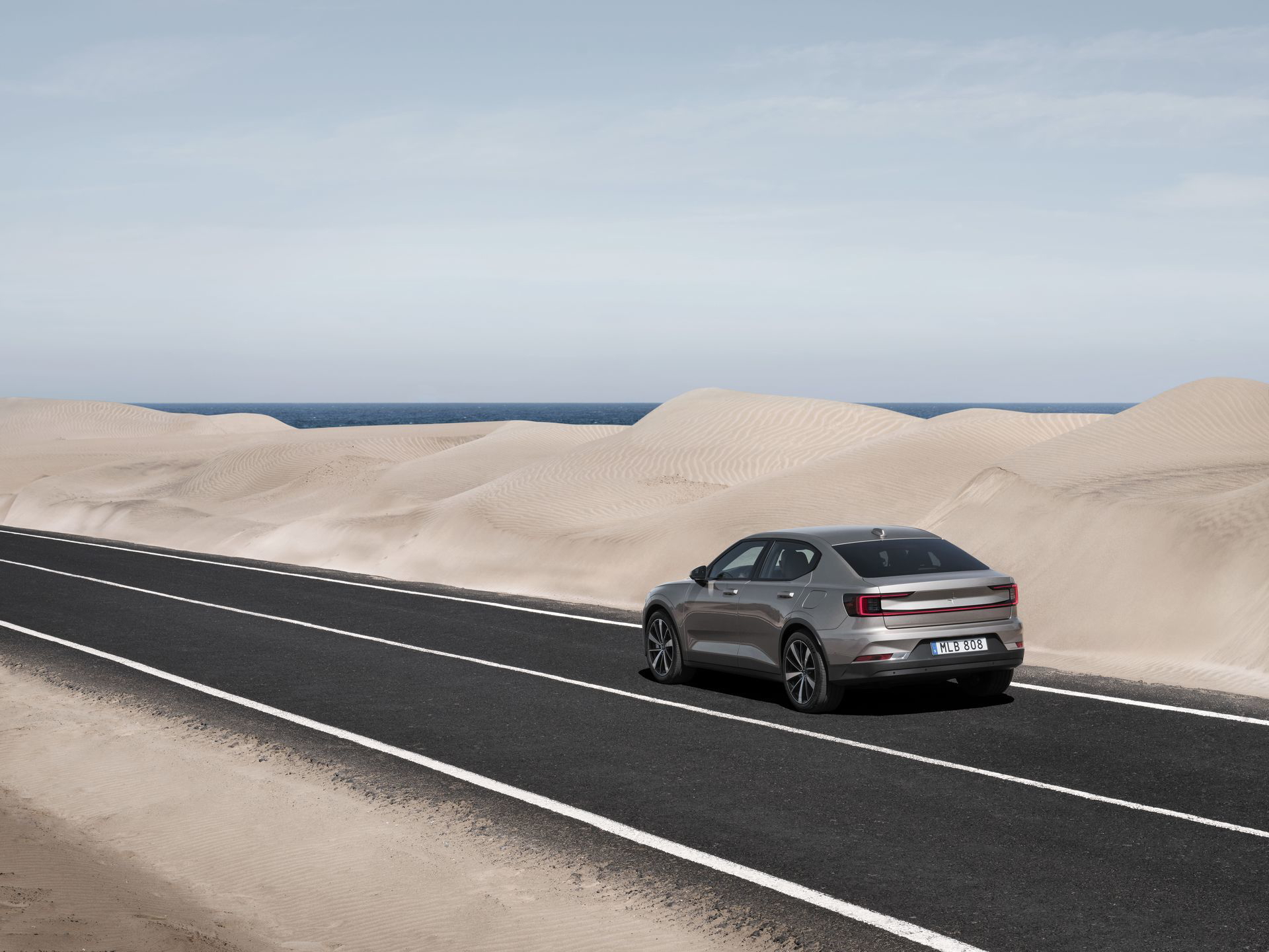 Polestar 2 Versiones Acceso 14