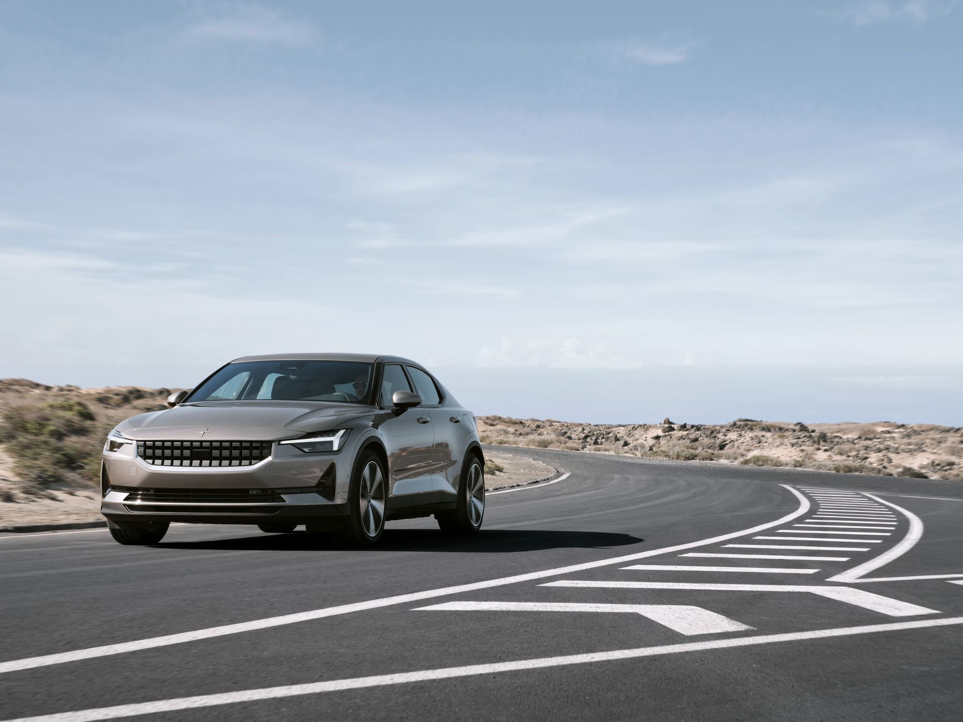 Polestar 2 Versiones Acceso 17