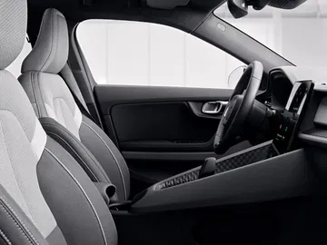 Polestar 2 Versiones Acceso 22