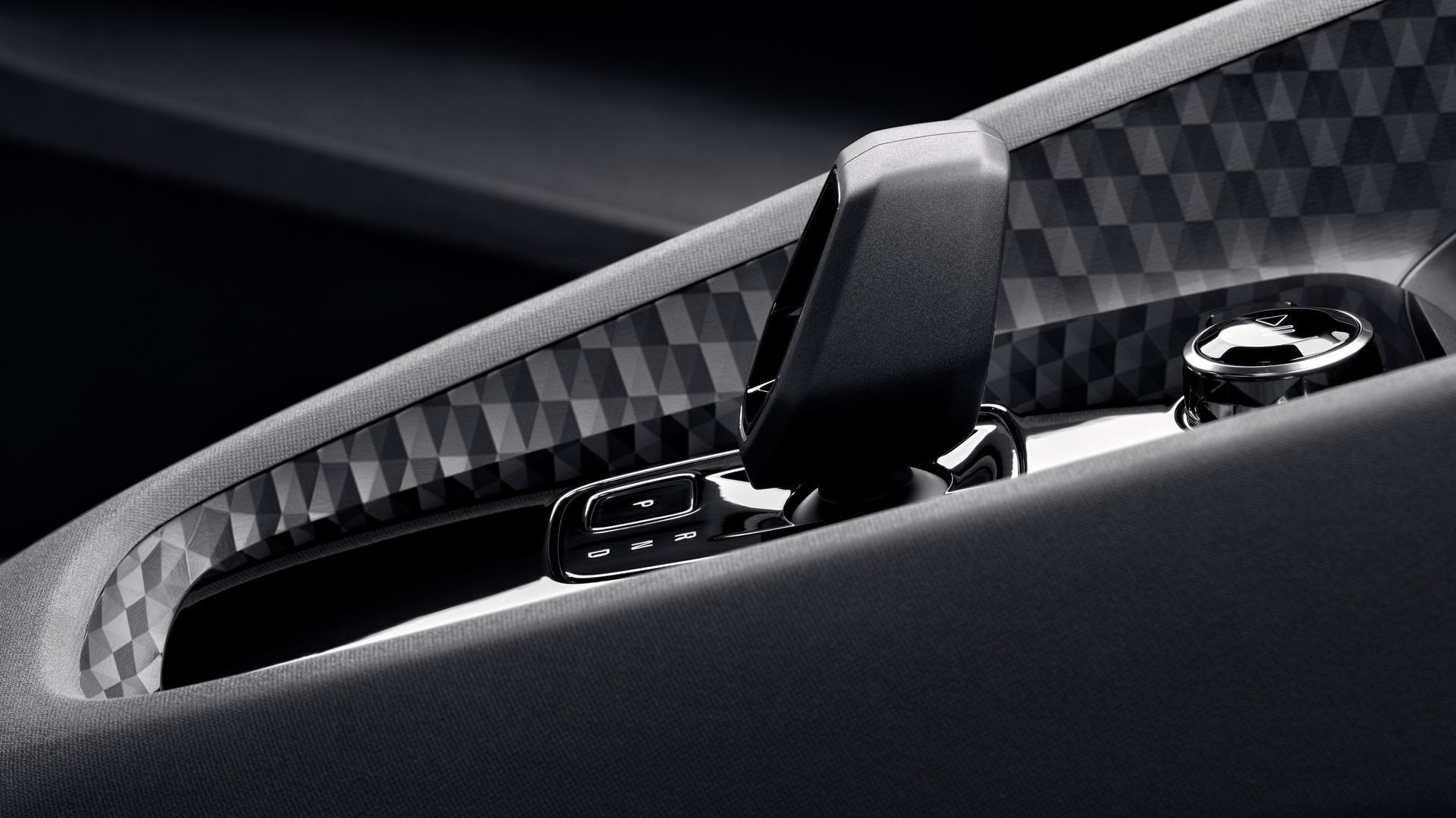 Polestar 2 Versiones Acceso 25