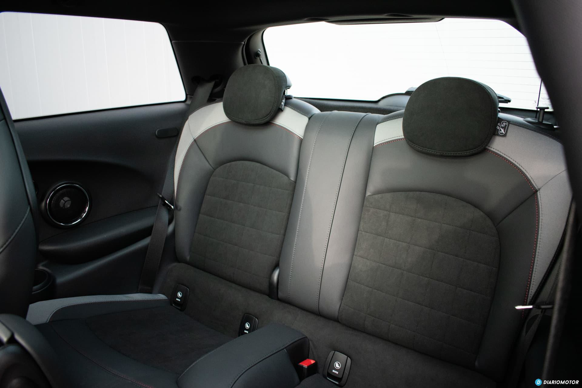 Review Prueba Mini Jcw 2021 Interior 07