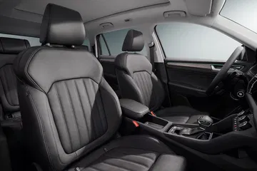 Skoda Kodiaq 2021 0421 Asientos Delanteros 026