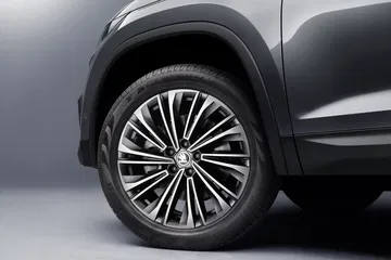 Skoda Kodiaq 2021 0421 Llanta Rueda 048