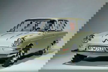 Bmw 700 01
