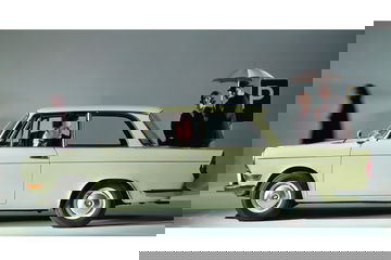 Bmw 700 02