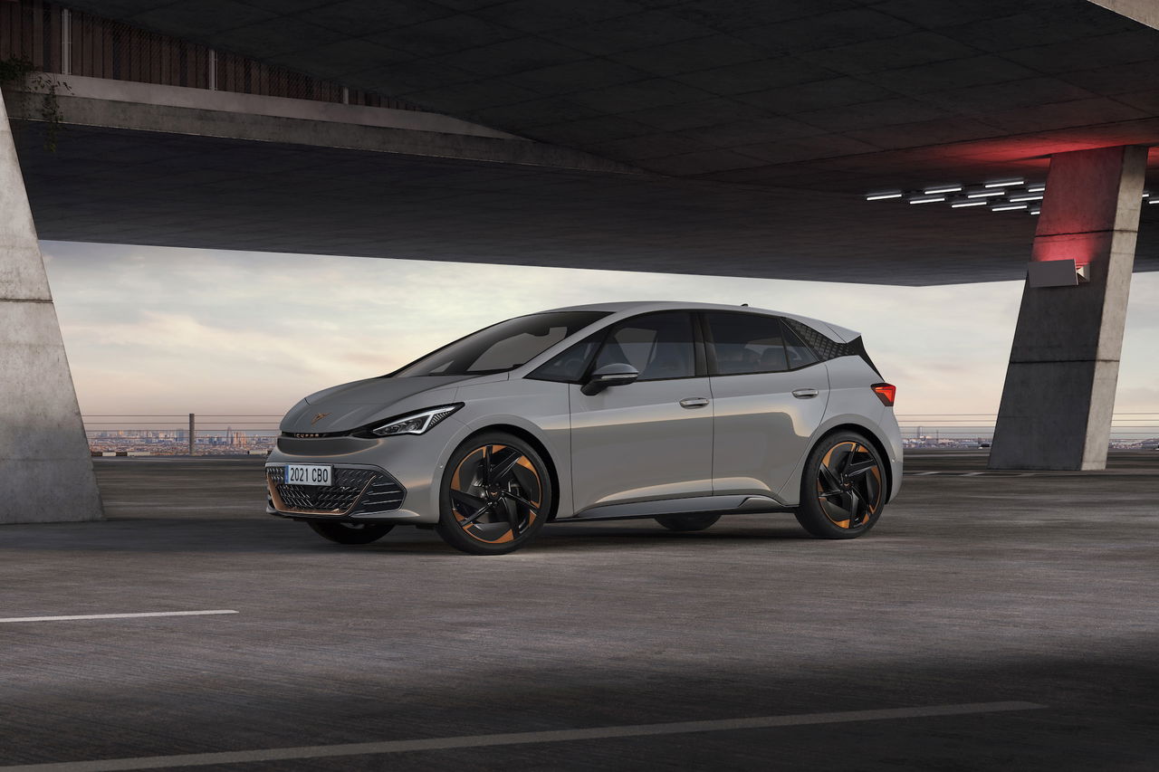 Cupra Born Electrico 2021 Vapor Grey 24 Cupra Born Electrico 2021 Vapor Grey 24