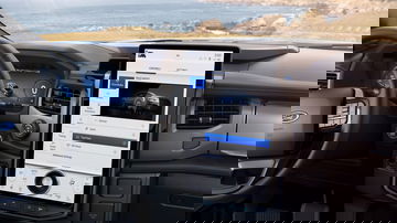 2022 Ford F 150 Lightning Platinum