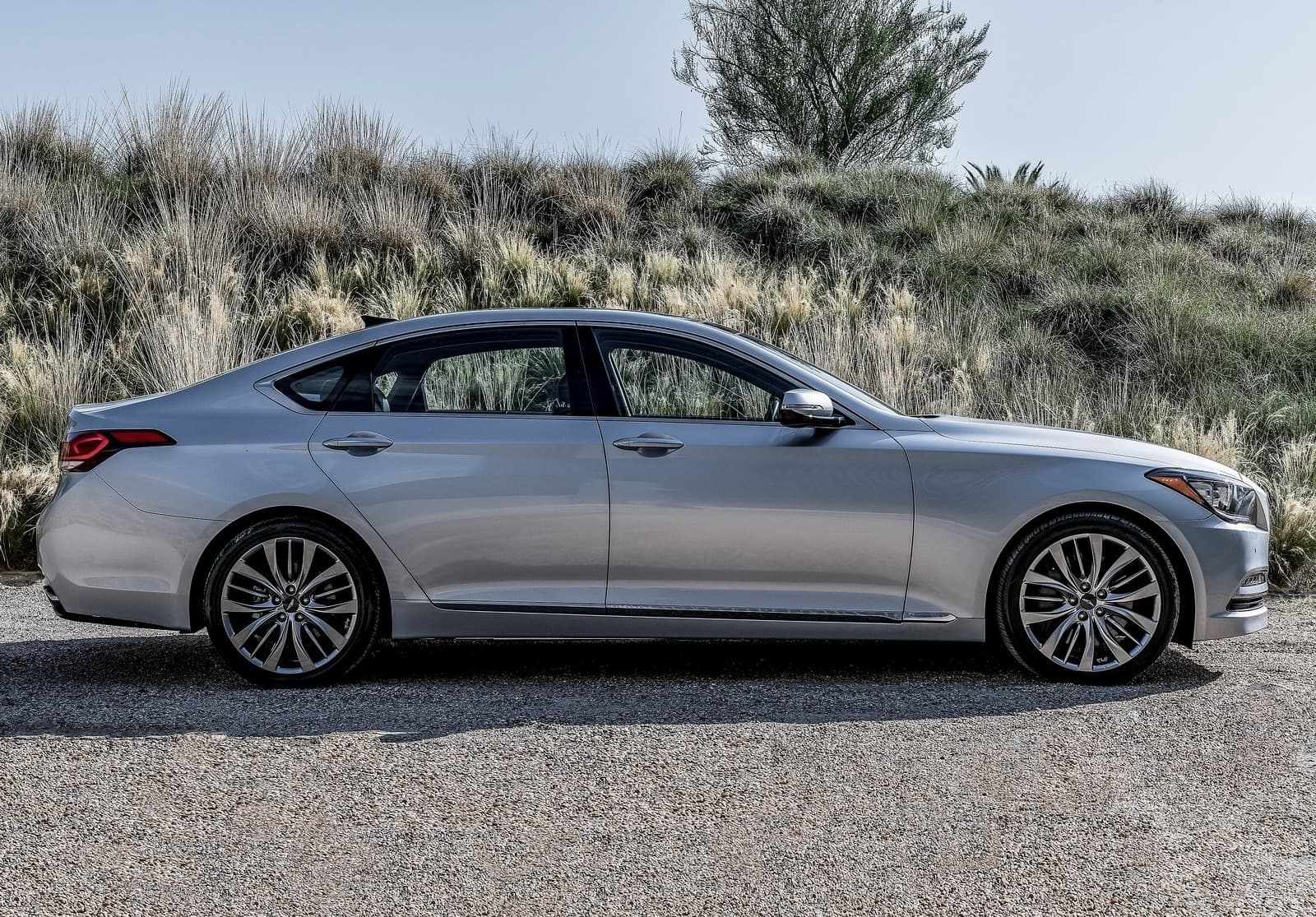 Genesis G80 Mk1 0521 03