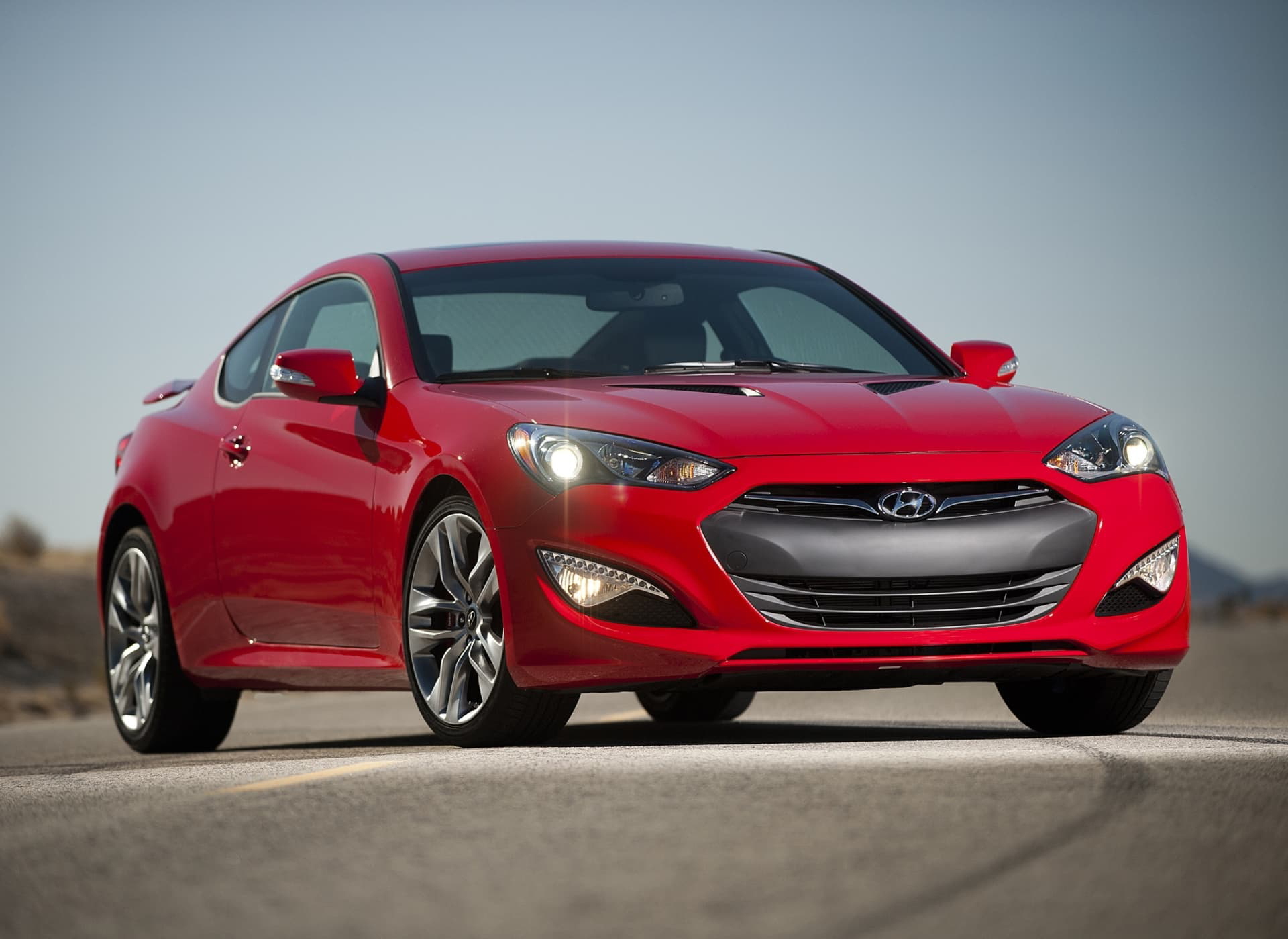 Hyundai Genesis Coupe 0521 01