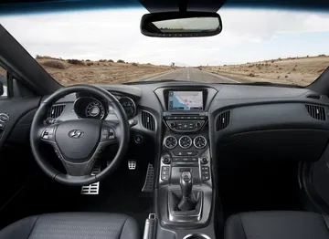 Hyundai Genesis Coupe 0521 03