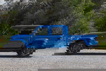 Jeep Gladiator 2021 04