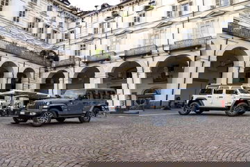 Jeep Wrangler 4xe No Resizing 03