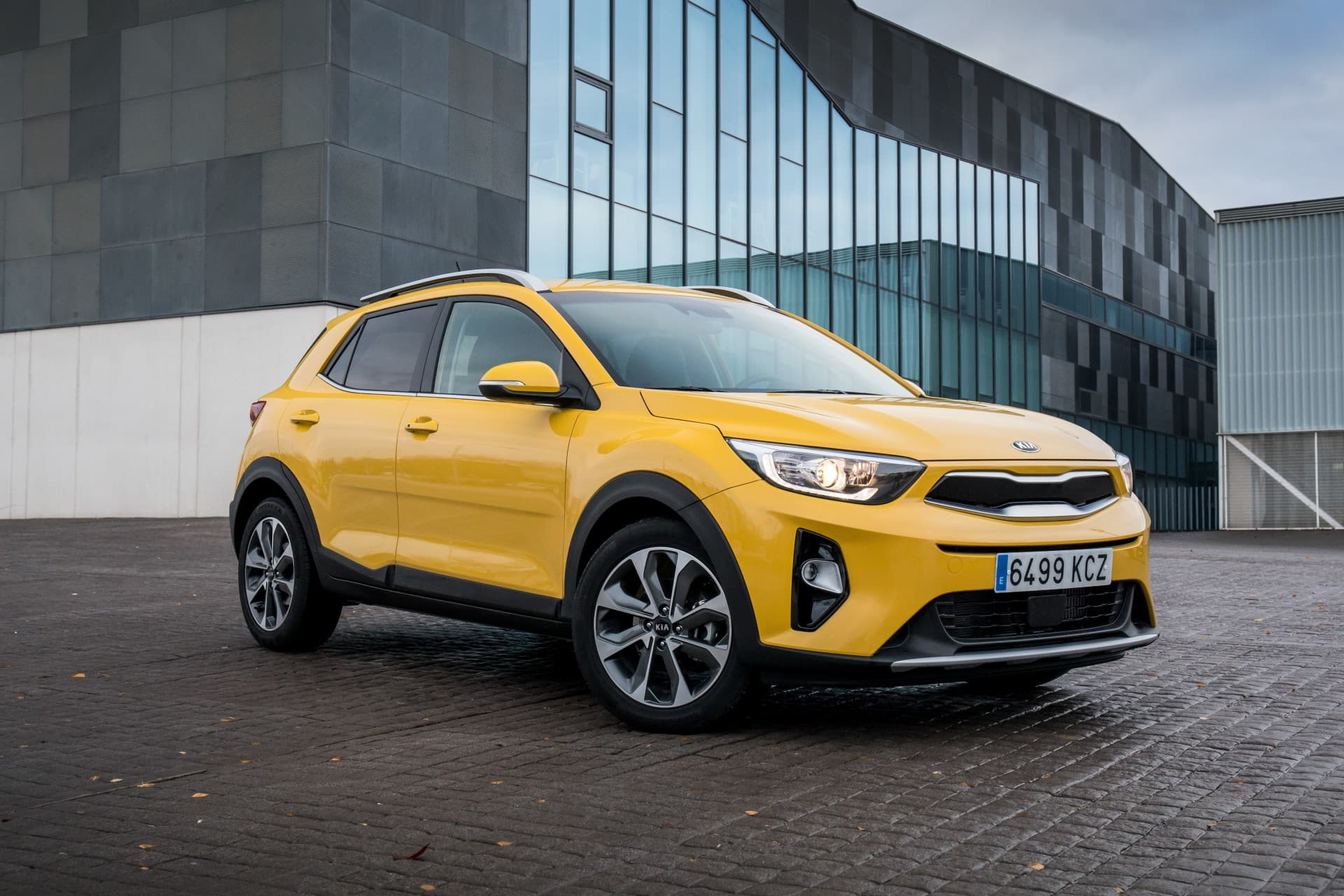 Kia Stonic Exterior 03 Oferta Mayo 2021
