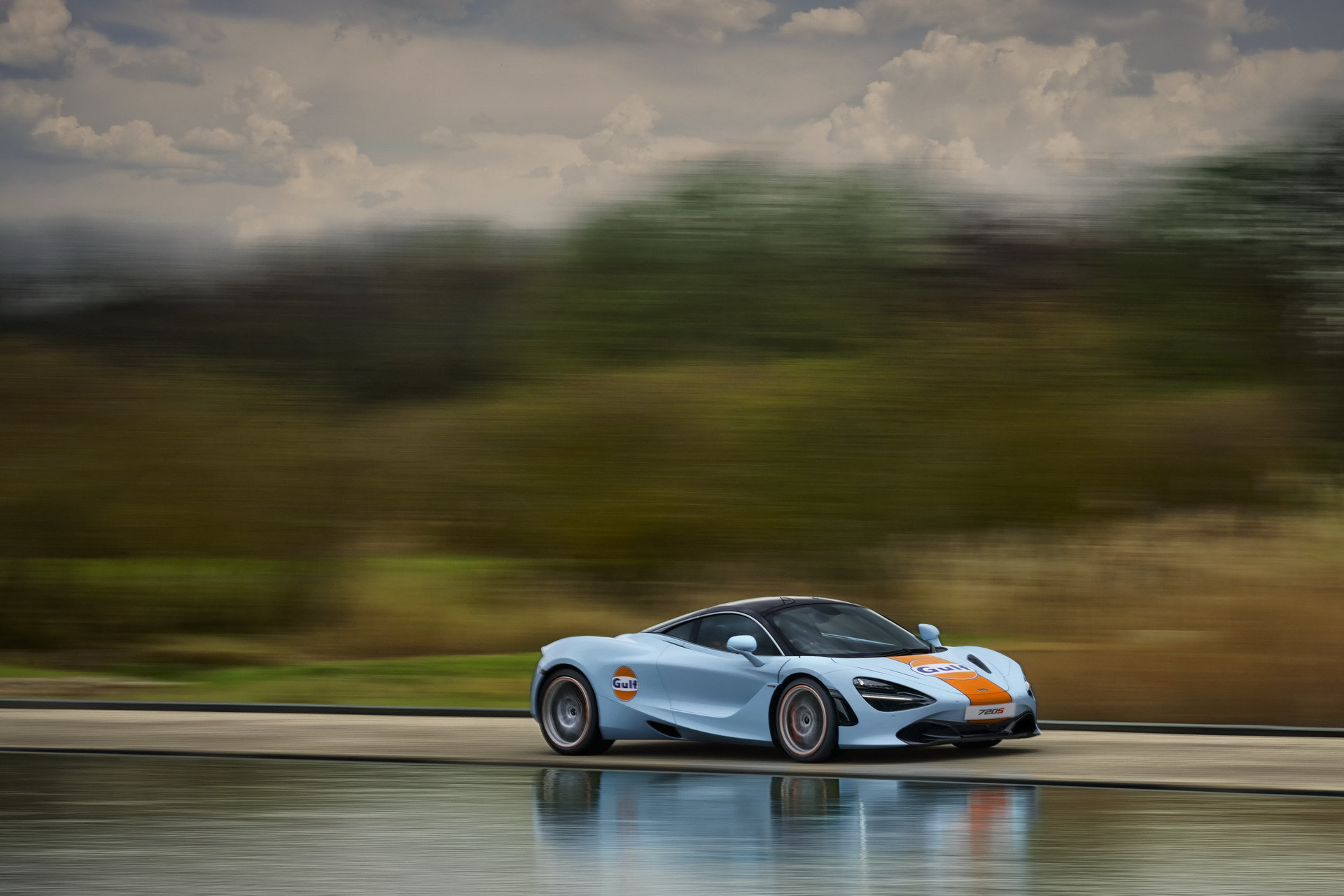 Mclaren 720s Gulf Oil 4