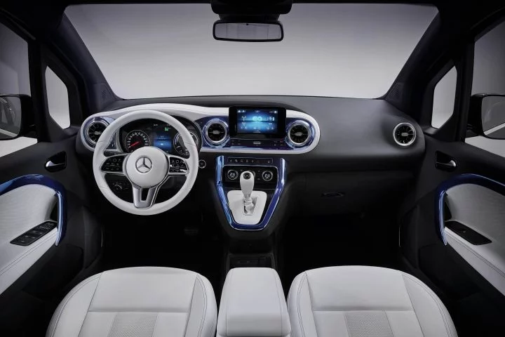 Mercedes Concept Eqt 09