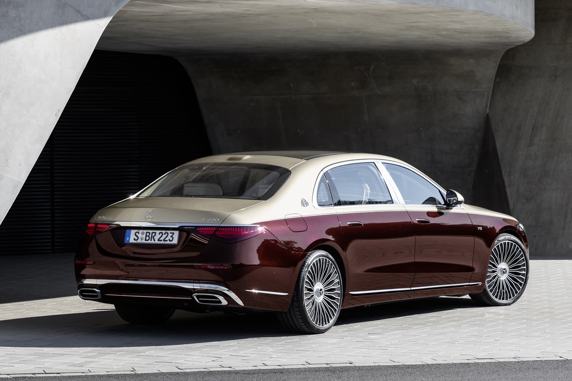 Mercedes Maybach S Class 21 All About The Best Alternative To Rolls Royce And Bentley Archyworldys