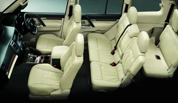 Mitsubishi Montero Final Edition 6