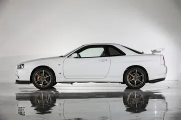 Nissan Skyline Gt R V Spec Ii Nur 4