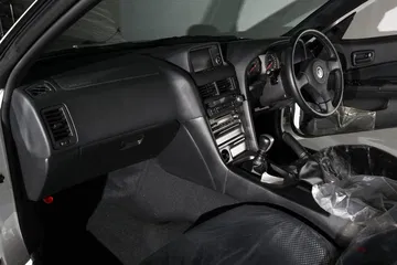 Nissan Skyline Gt R V Spec Ii Nur 9