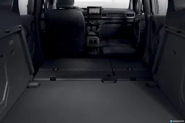 Renault Kangoo 2021 Maletero 00035