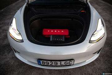 Tesla Model 3 Oferta Abril 2021 Interior Maletero Delantero