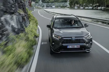 Toyota Rav4 Phev 2021 0421 050