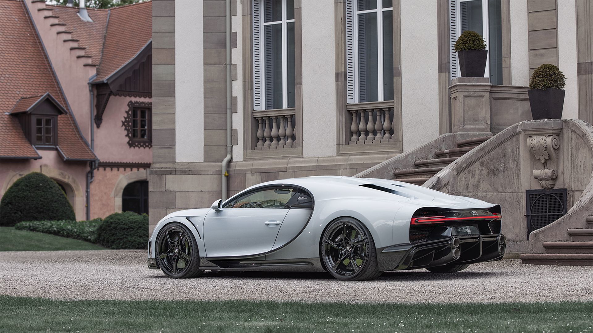 bugatti-chiron-super-sport-2021-12.jpeg