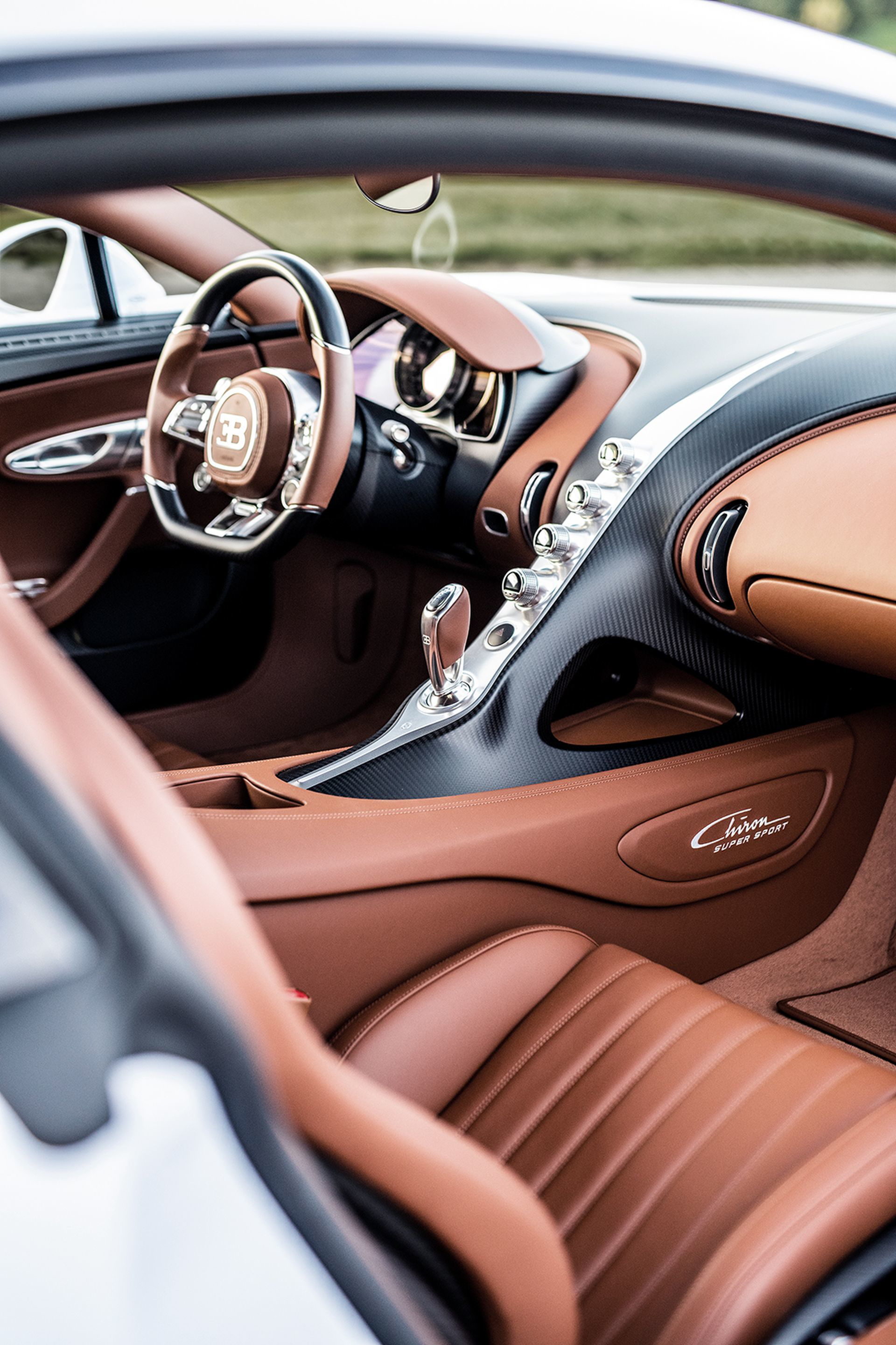 bugatti-chiron-super-sport-2021-3.jpeg