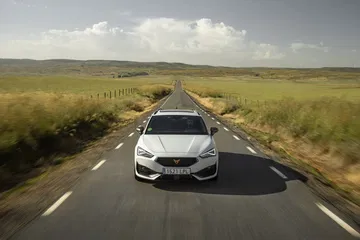 Cupra Leon Tsi 300 0621 007