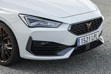 Cupra Leon Tsi 300 0621 025