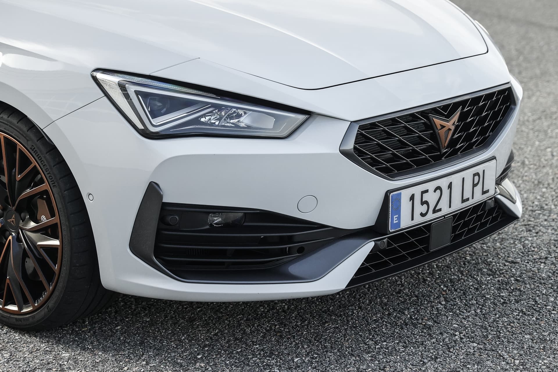 Cupra Leon Tsi 300 0621 025