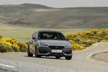 Cupra Leon Tsi 300 0621 047