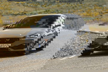 Cupra Leon Tsi 300 0621 048