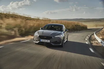 Cupra Leon Tsi 300 0621 054