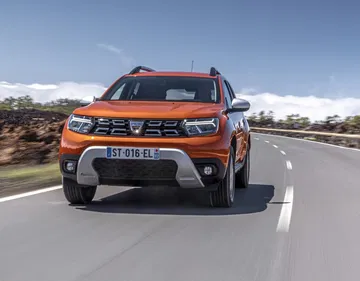 Dacia Duster 2021 Naranja 0621 011