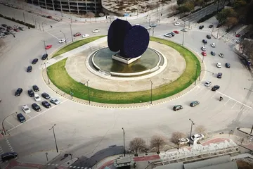 Dgt Recuerda 3 Reglas Rotondas 04