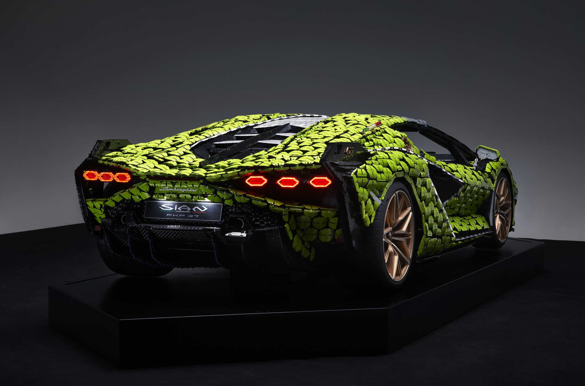 Lego Lamborghini Sian Tamano Real 19