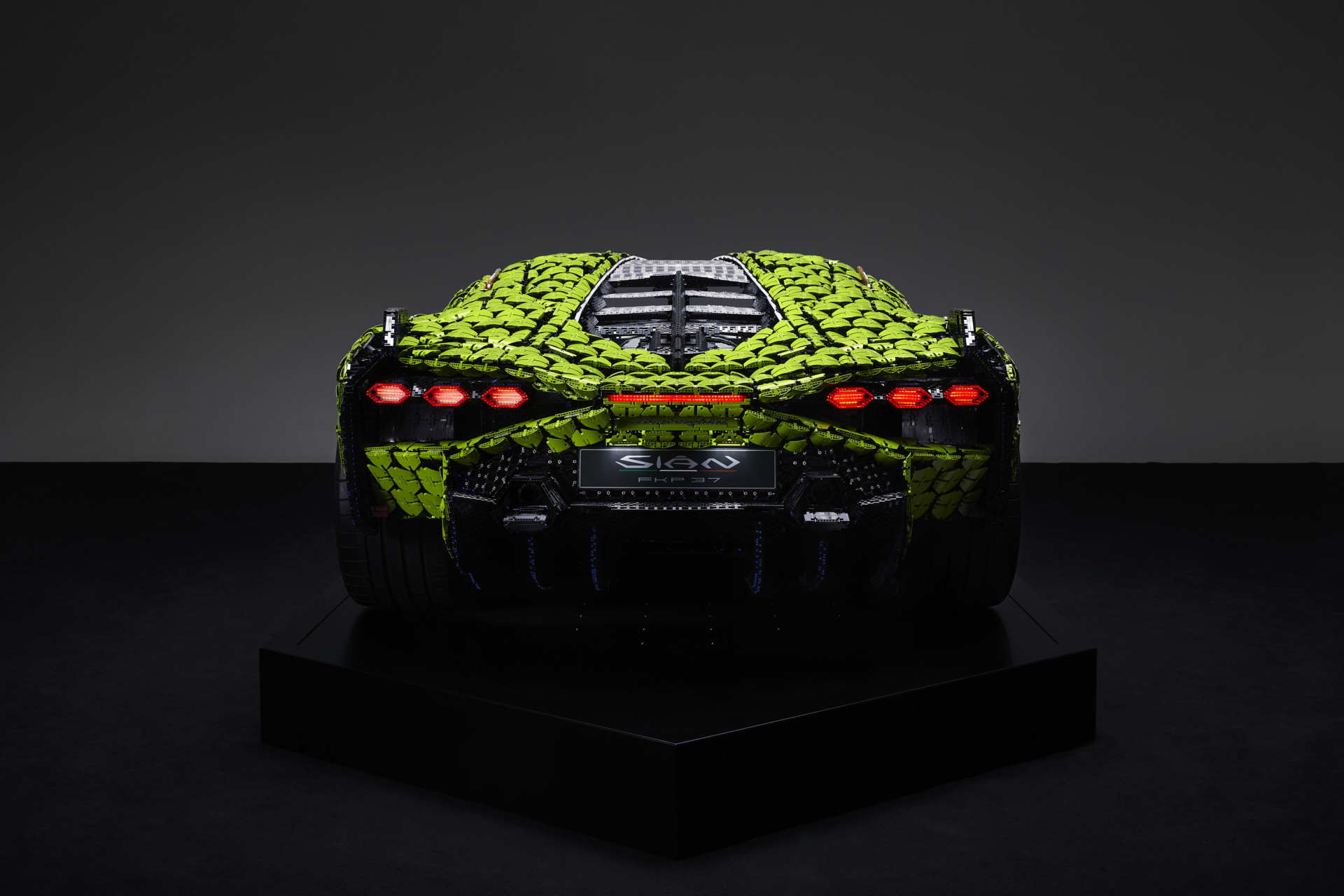 Lego Lamborghini Sian Tamano Real 28