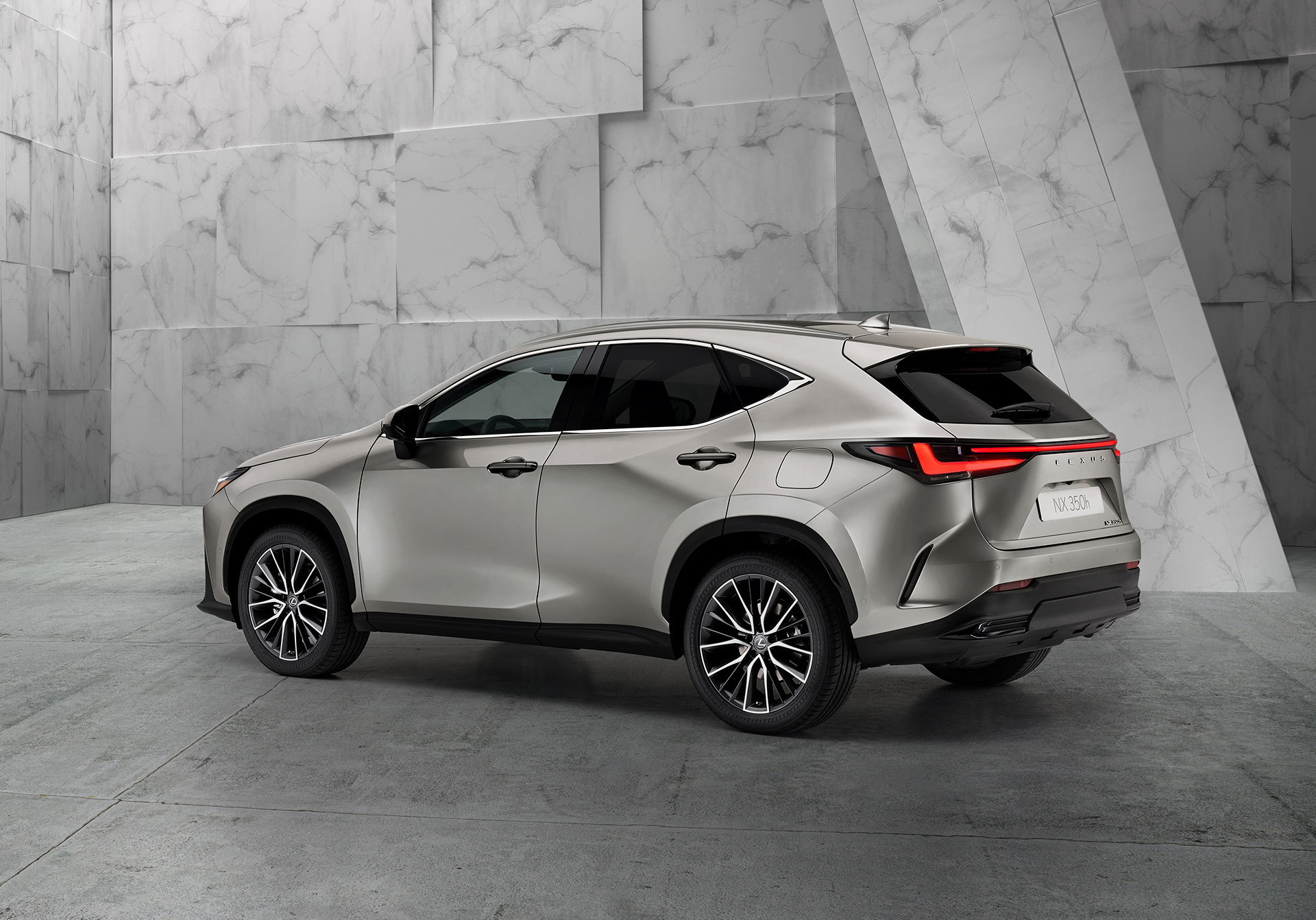 Lexus Nx 350h 2021 Gris 02