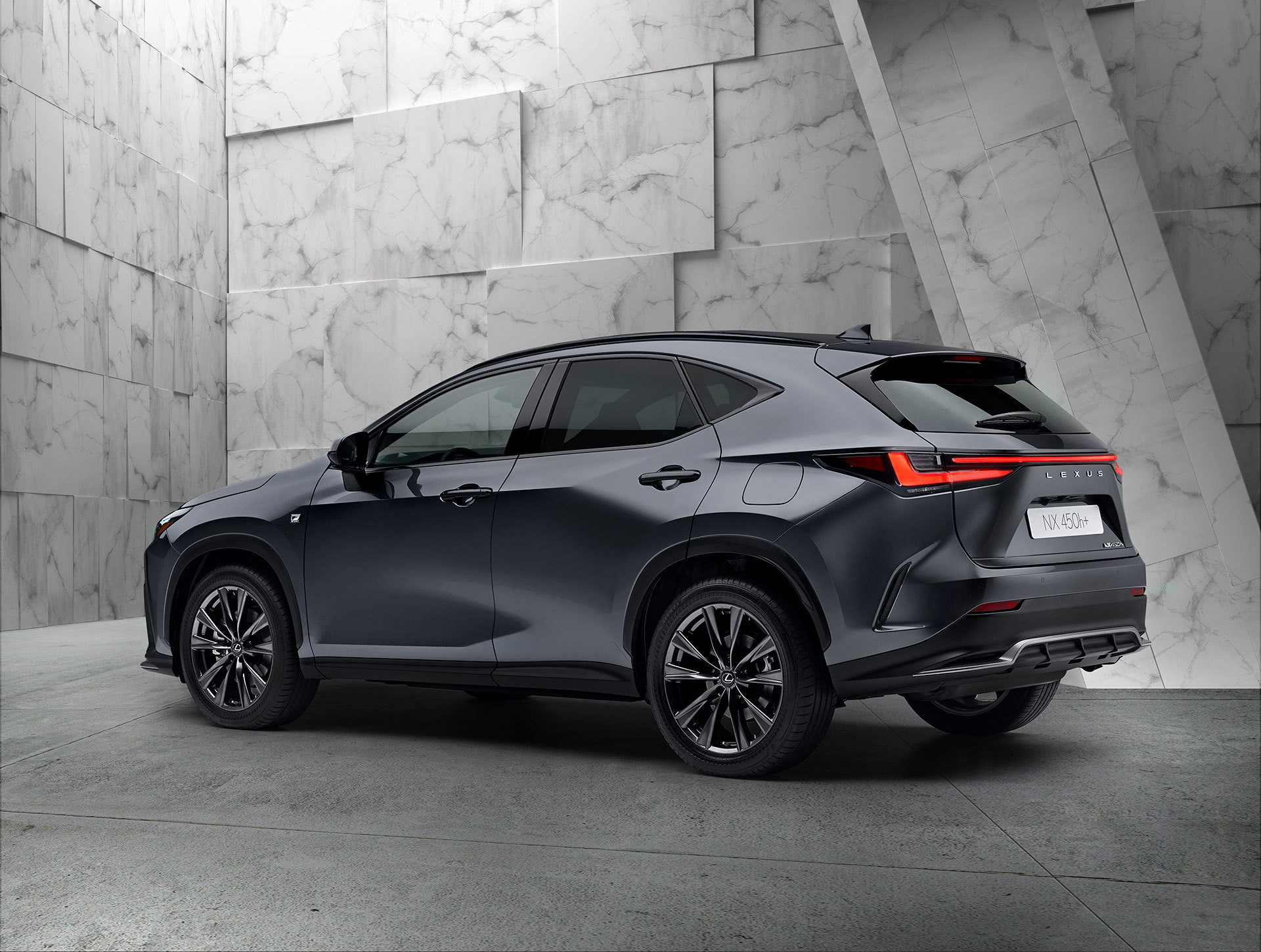 Lexus Nx 450h 2021 Gris Exterior 02