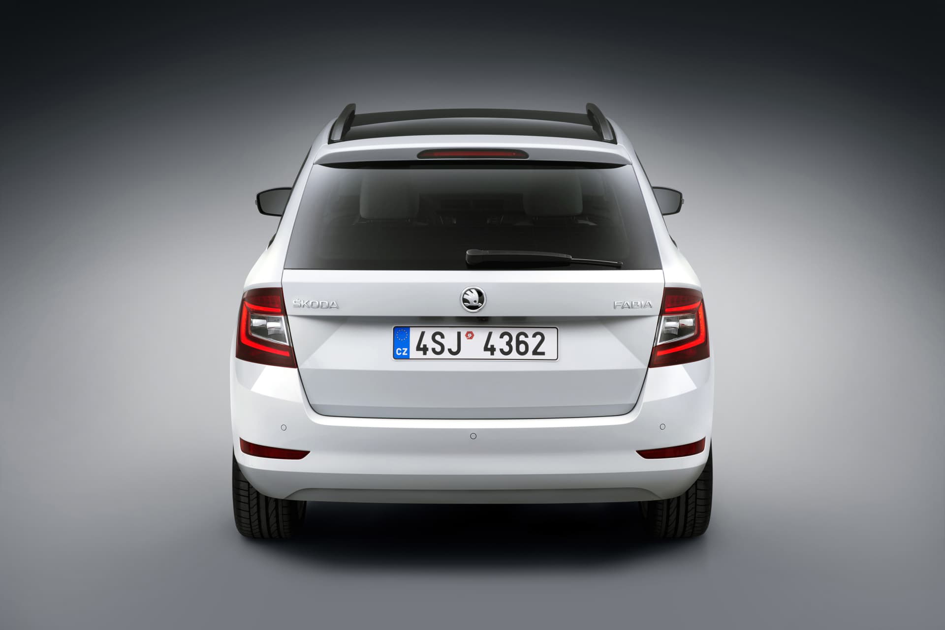 Oferta Skoda Fabia Combi Junio 2021 Exterior 07