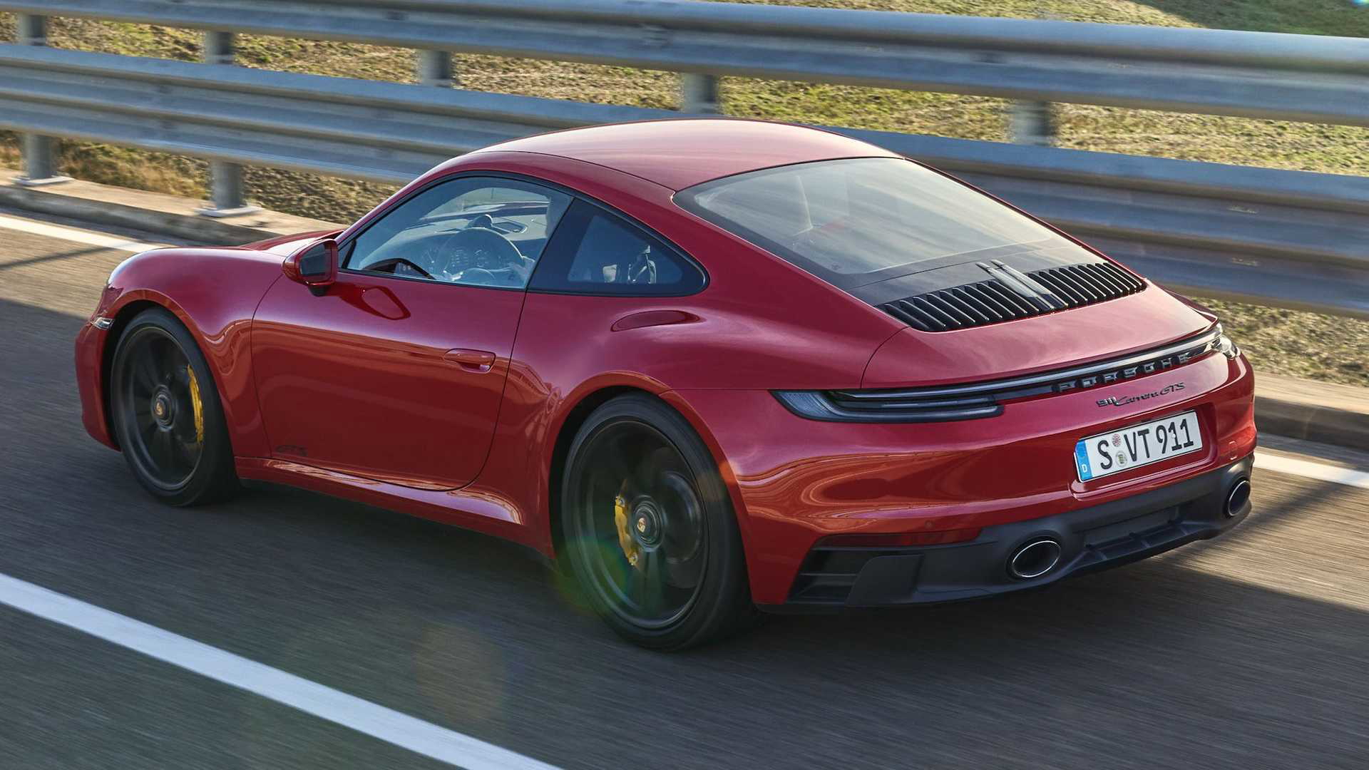 Porsche 911 Gts 04
