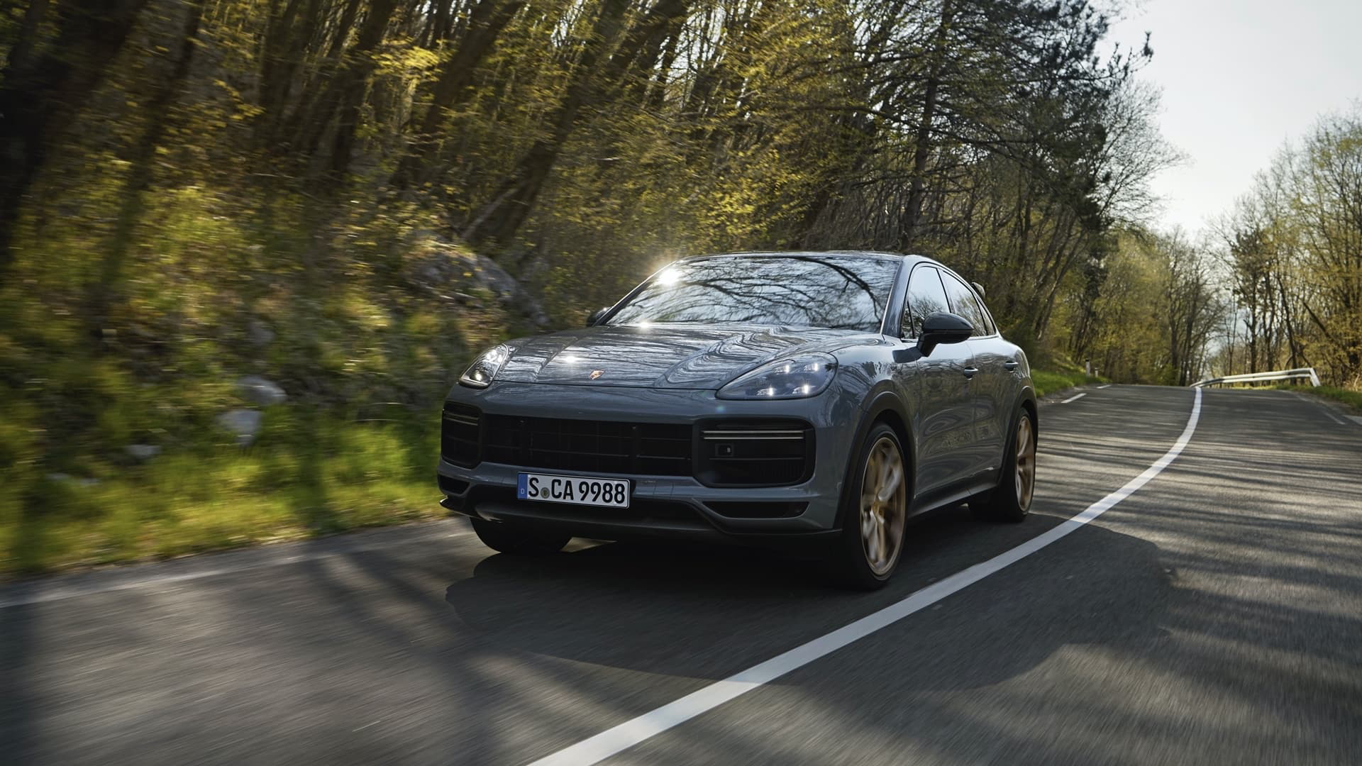 Porsche Cayenne Turbo Gt 2021 0621 014