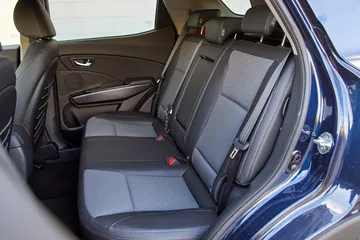 Ssangyong Tivoli Grand 2021 35 Interior Plazas Traseras