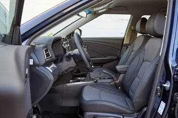 Ssangyong Tivoli Grand 2021 36 Interior Plazas Delanteras